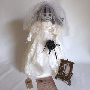 OOAK 17” GOTHIC HORROR SCARY UNDEAD KILLER BRIDE DOLL w/ FRAME PROP ODDITY